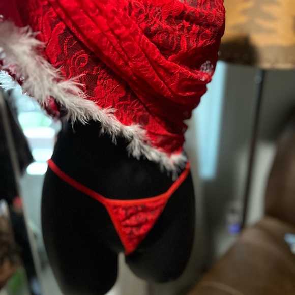 Victoria Secret Holiday Lingerie - Picture 2 of 3